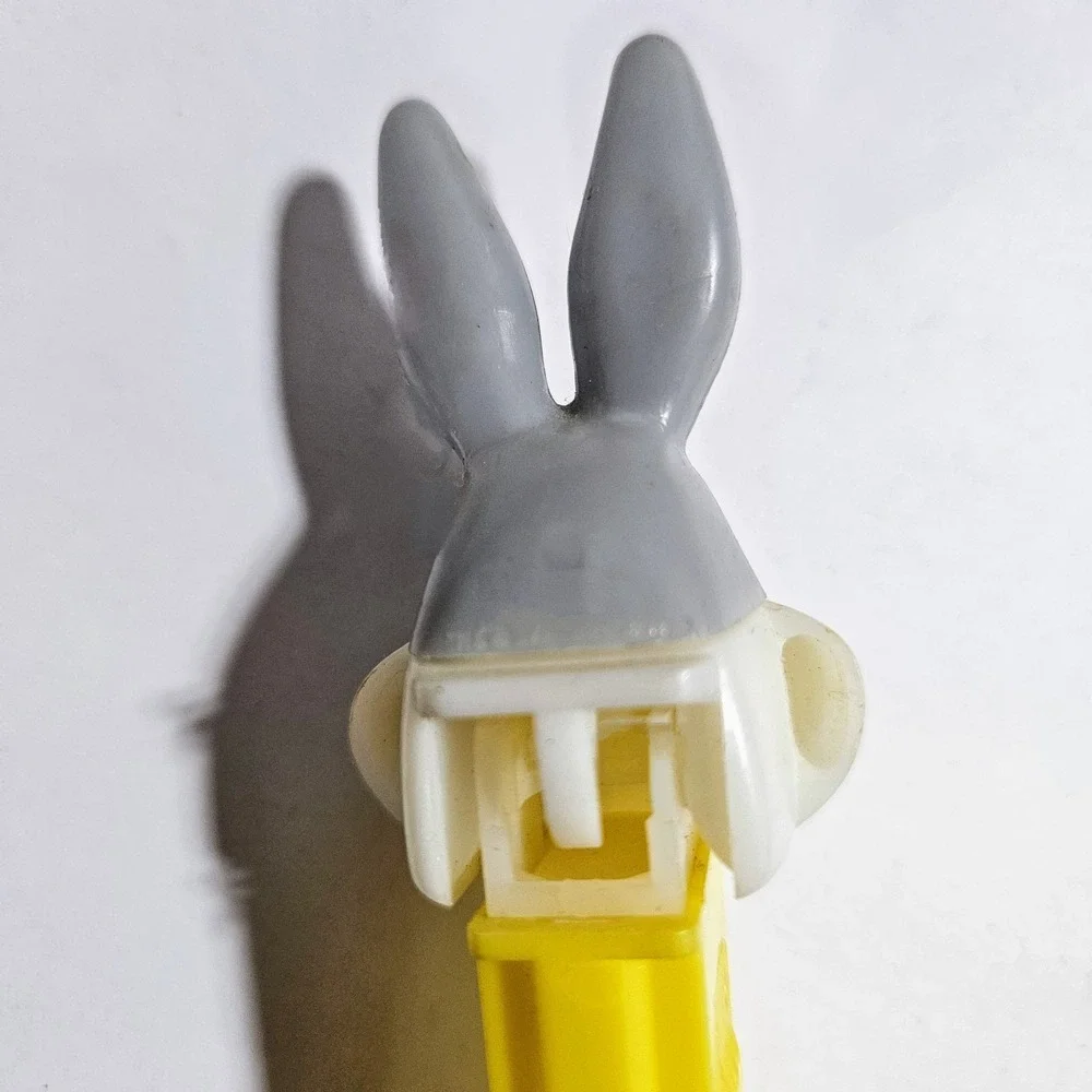 Vintage‎ Pez Dispensers 2 Looney Tunes Bugs Yosemite
